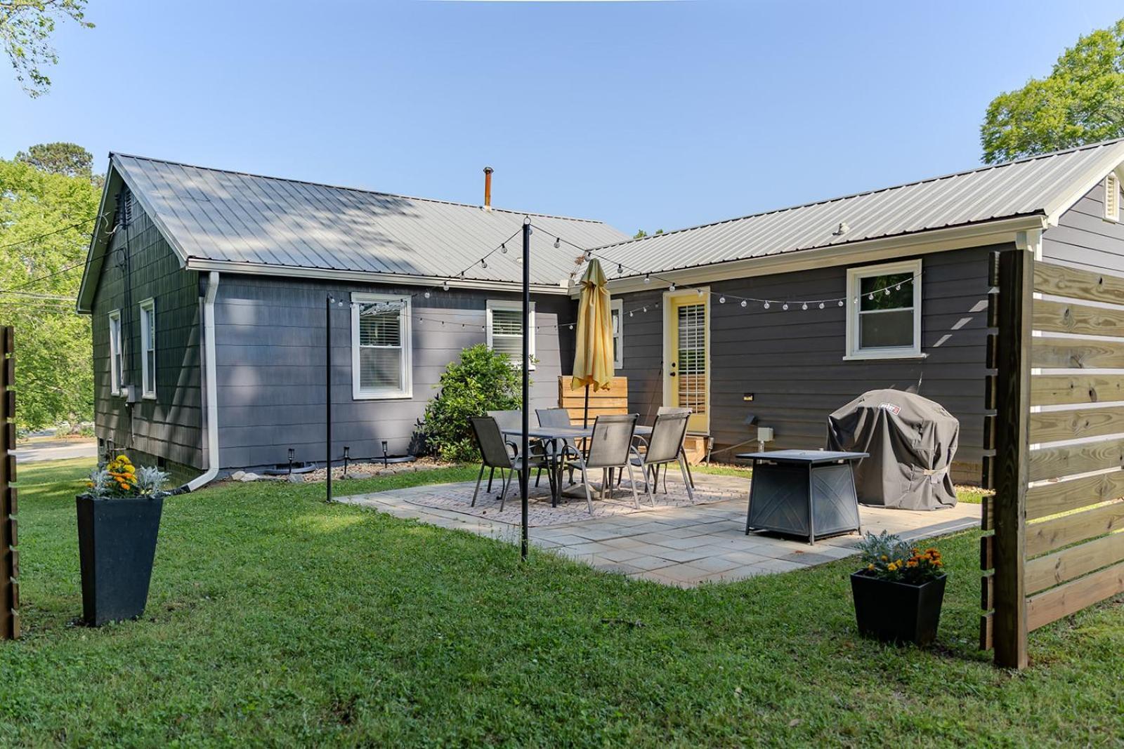 Blue Bungalow W/ Free Golf Cart 1/2 Mi From Square Ковингтон Экстерьер фото
